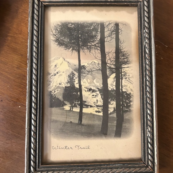 Vintage silver woode frames, 4 1/4 x 6 1/4 inches. - Picture 4 of 6